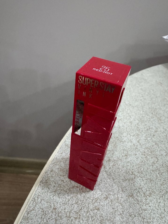 Superstay Parlak Kırmızı Ruj 25 Red Hot - Görsel 2