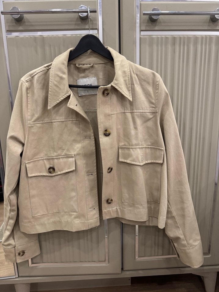 Bej Kadın Süet Düğmeli Ceket - Görsel 4