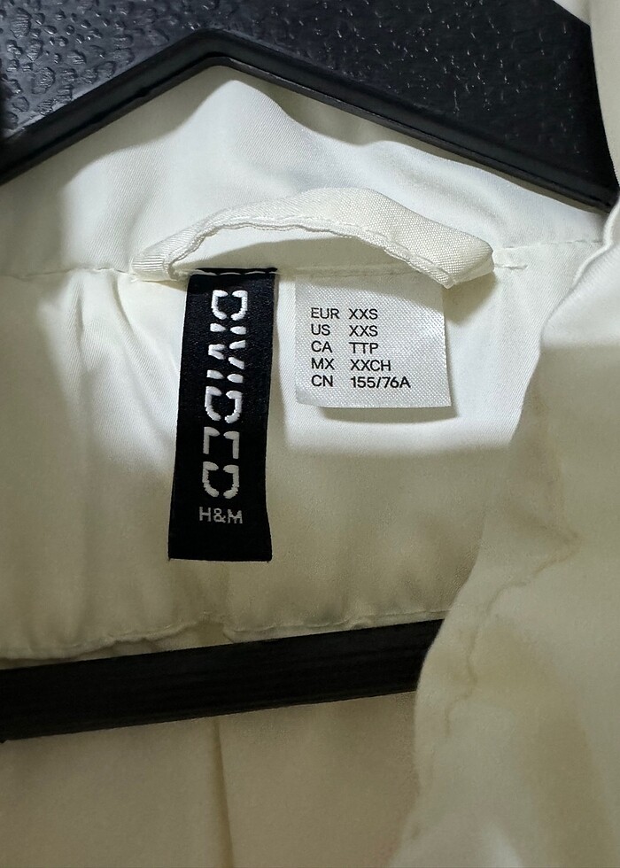 H&M Crop Şişme Yelek - Görsel 3