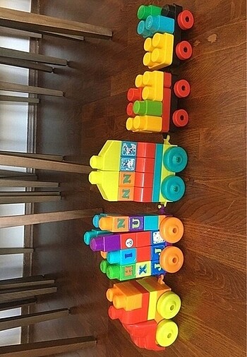 Mega Lego araba