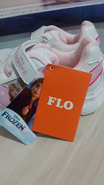 31 Beden Frozen kız çocuğu spor ayakkabı 