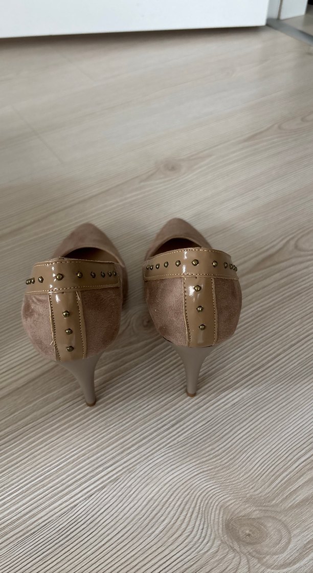 Bej Süet Tokalı Stiletto Kadın Ayakkabı - Görsel 3