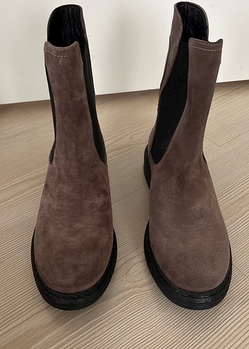 Kahverengi Süet Kadın Casual Bot - Görsel 2