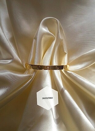 Cartier bilezik
