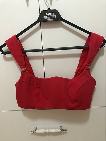 Penti bikini üstü