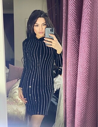 Sadece 1 kere giyildi