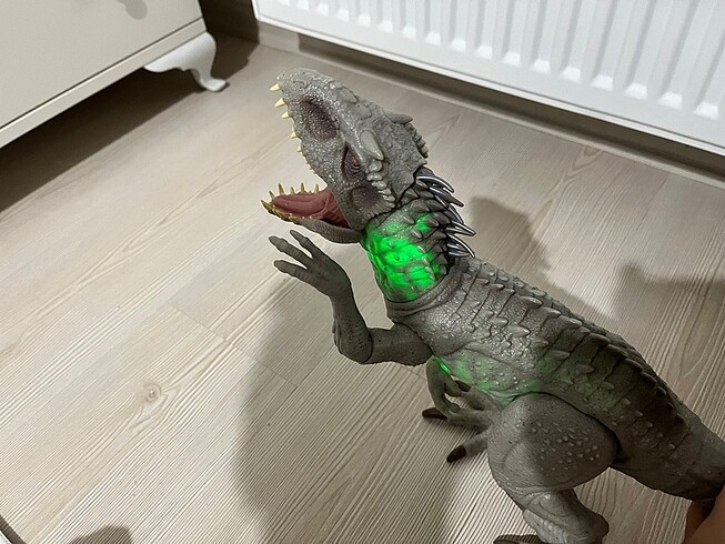  Beden Kamuflaj dinozor