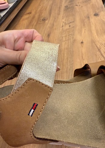 Tommy Hilfiger Dolgu Topuk Sandalet - Görsel 2