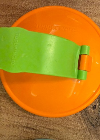 Tupperware