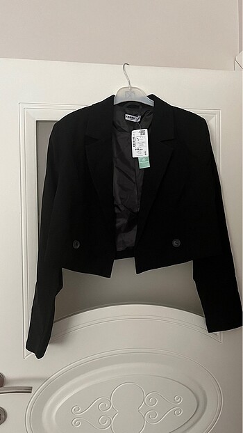 s Beden siyah Renk defacto crop blazer ceket