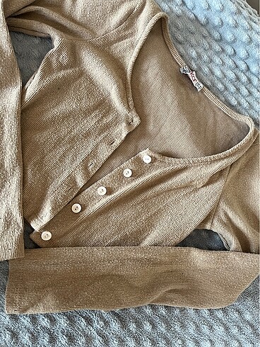 Trendyol & Milla Uzun kol crop