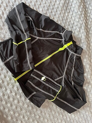 m Beden siyah Renk Spor crop