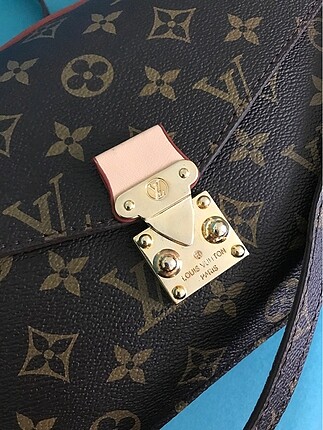 Louise Vuitton Çanta