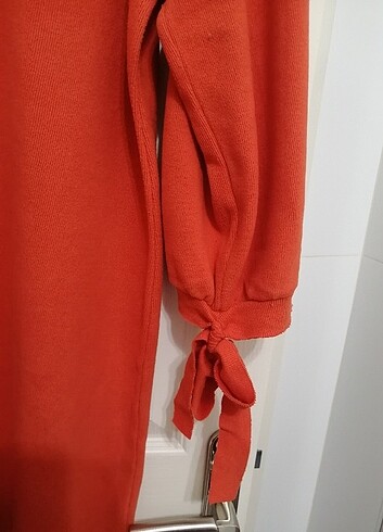 42 Beden turuncu Renk Kolları işleme detaylı tunik elbise 