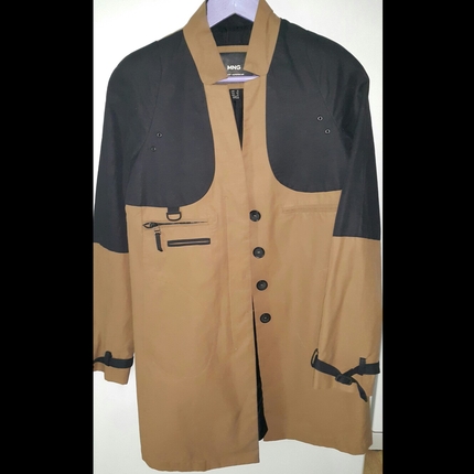 MANGO TRENCHCOAT