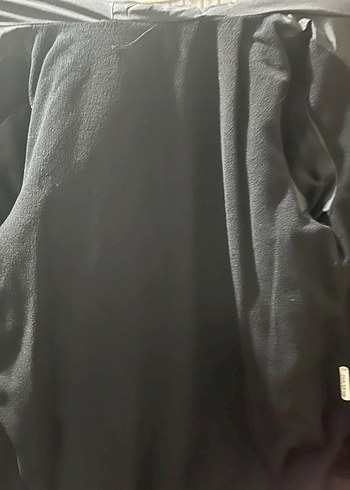 Erkek Çocuk Siyah Fermuarlı Kapüşonlu Mont - Görsel 3