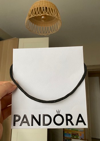 Pandora Beyaz Siyah Detayli Sik Alisveris Cantasi