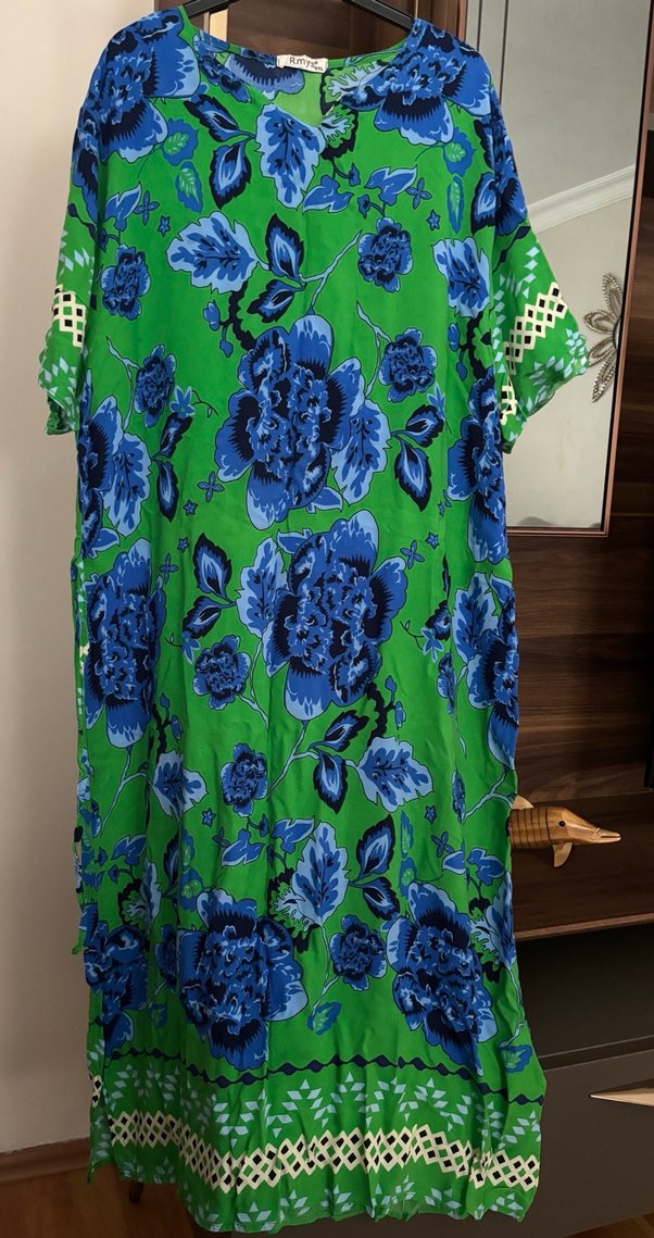 Yeşil Çiçekli Uzun Bohem Elbise - Görsel 2