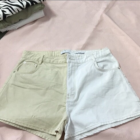 Bershka Bershka Giyilmemiş Şort
