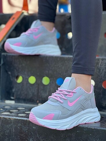 Nike kadın Ayakkabı
