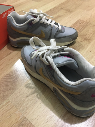 Nik airmaxe