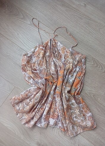 H&M H&M tril tril inanılmaz şık halter yaka bluz