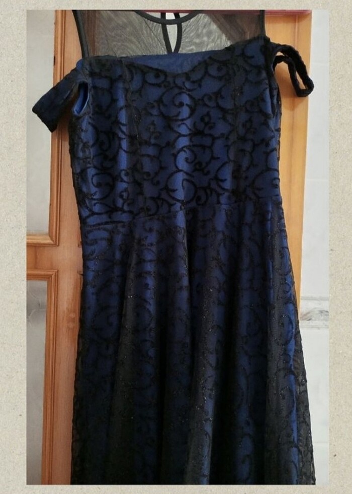 Omuz Detaylı Asimetrik Lacivert Abiye Elbise  - Görsel 5