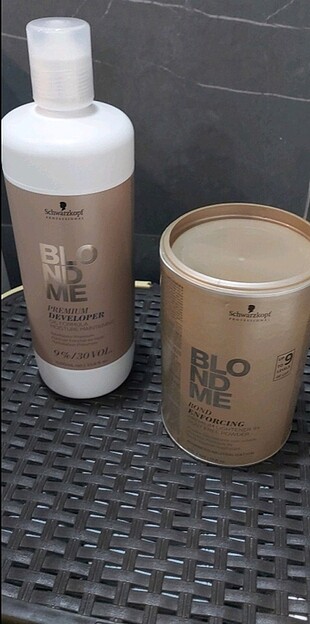 Schwarzkopf blondme toz açıcı ve oksidan