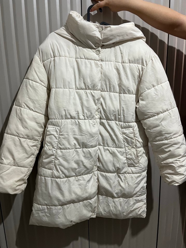 Beyaz Kadın Kışlık Mont - Görsel 3