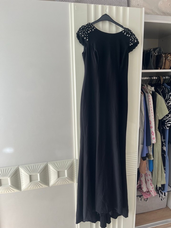 Siyah Drapeli Uzun Balik model Kadın Elbise - Görsel 2