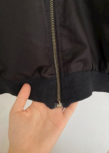 s Beden Siyah Fermuarlı Kadın Bomber Ceket