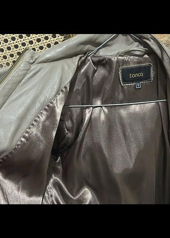 Kadın deri ceket - Görsel 3