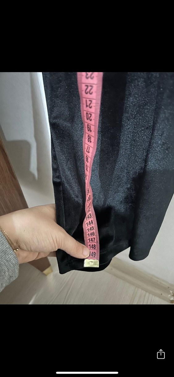 Uzun Siyah V Yakalı Kadın tulum - Görsel 5