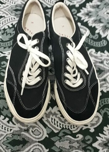 Siyah Vans 