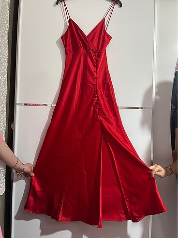 Zara Zara Uzun Yırtmaçlı Saten Elbise
