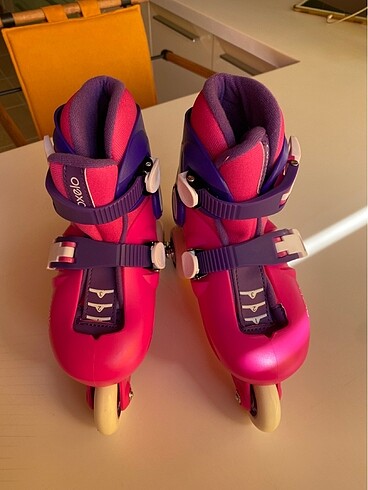 Roller skates Kiz cocuk 26-27-28 numaralar icin