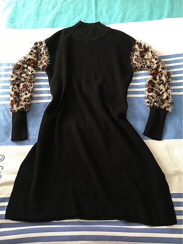Siyah kazaklı elbise kışlık