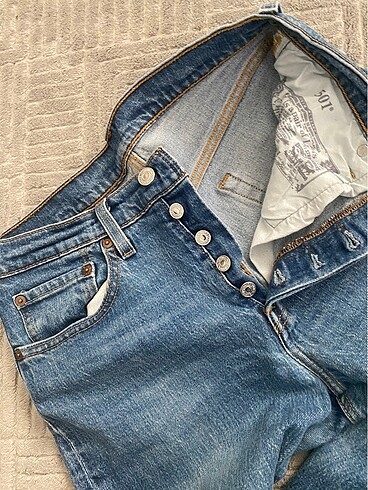 Levis kot pantolon