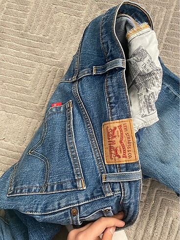 27 Beden mavi Renk Levis kot pantolon