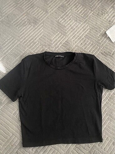 Zara crop tişört