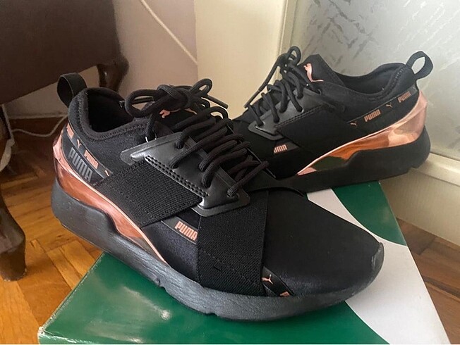 38 Beden siyah Renk Puma kadın ayakkabı