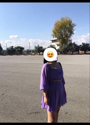 Diğer Sadece 1 kez mezuniyete giyildi