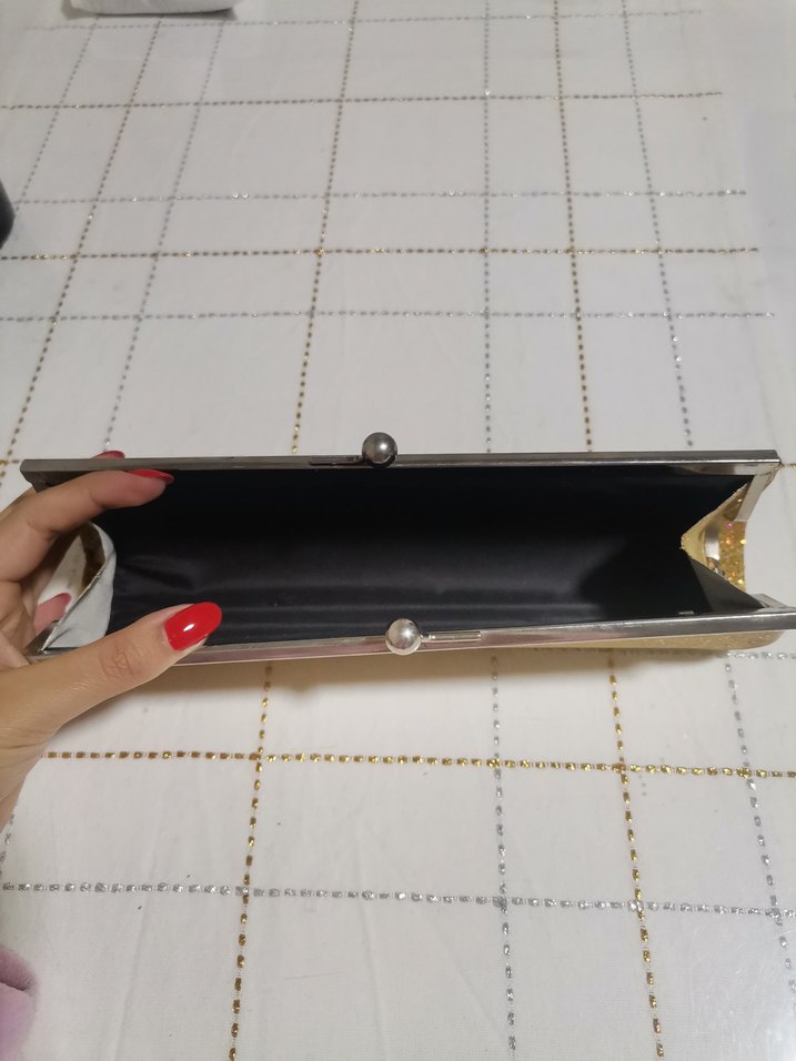 Altın Parlak Kadın Portföy Çanta - Görsel 2