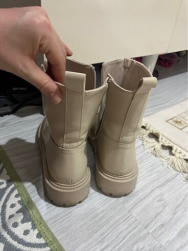35 Beden Zara Bot