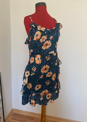 Mavi Çiçek Desenli Volanlı Midi Elbise - Görsel 5