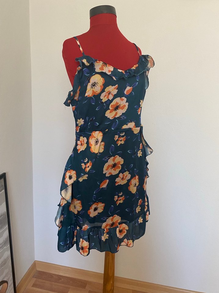 Mavi Çiçek Desenli Volanlı Midi Elbise - Görsel 5