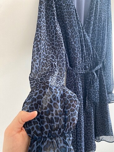 40 Beden Mavi Leopar Elbise