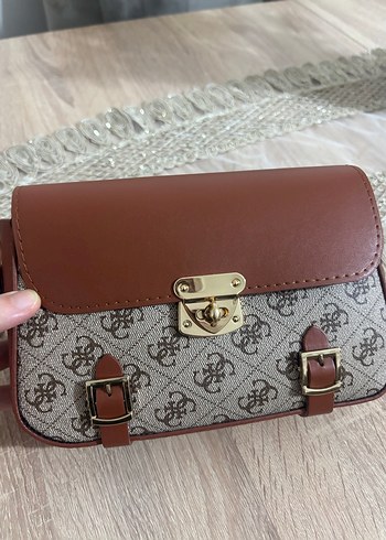 Guess deri çanta - Görsel 3
