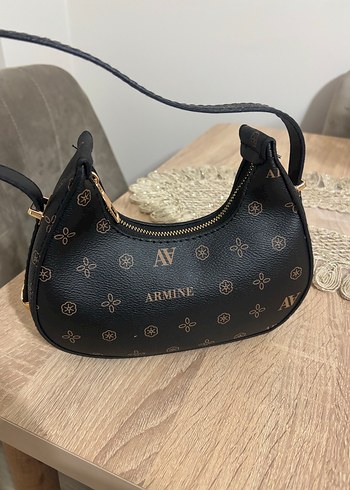 Armine Zincir Detaylı Siyah Deri Kadın Çanta - Görsel 3