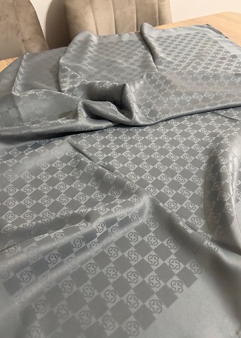 Aker Sura İpek Eşarp - Görsel 2